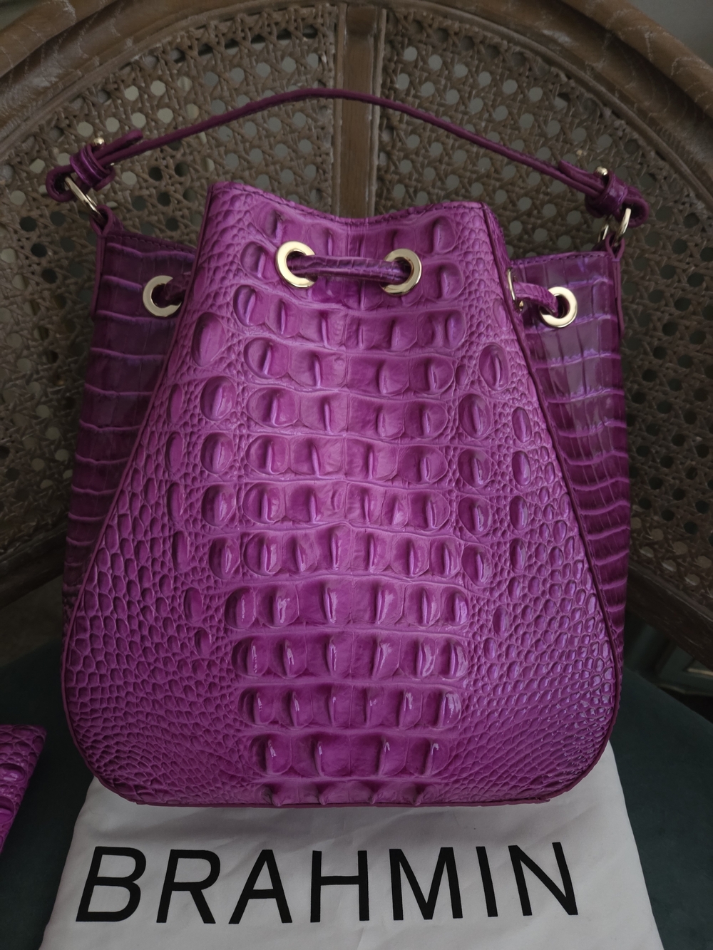 NWOT BRAHMIN FUSCHIA MELBOURNE COLLECTION MELINDA BUCKET BAG & VERONICA WALLET - Picture 4 of 15